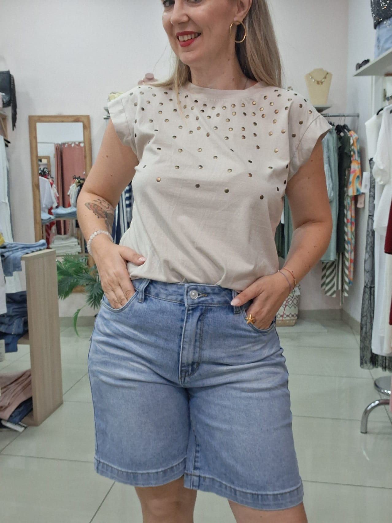 Pantalón vaquero corto