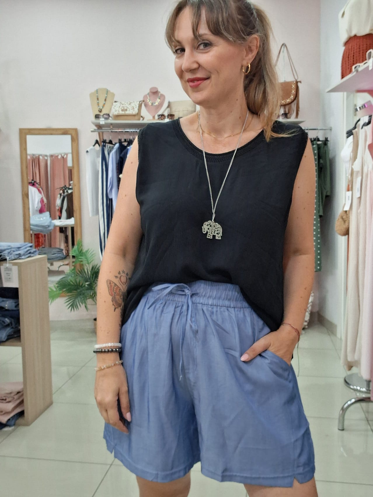 Short Denim