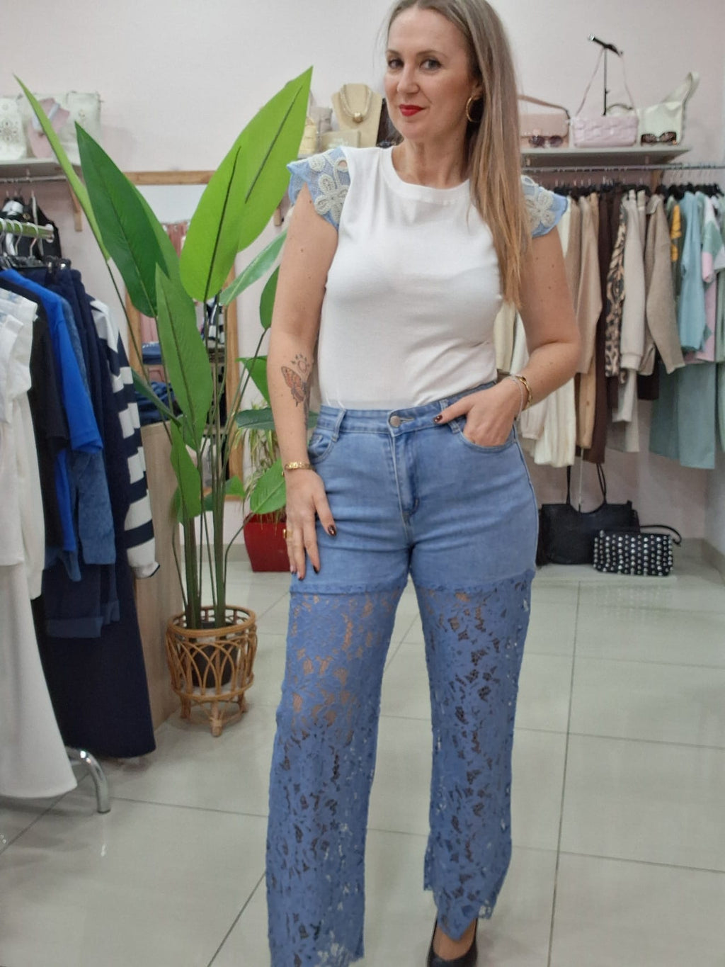 Pantalón Troquelado